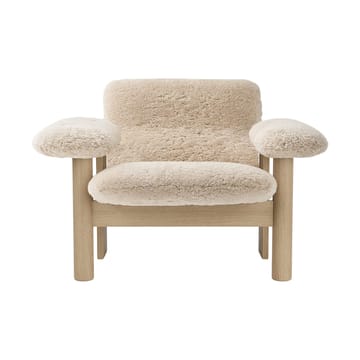 Πολυθρόνα Brasilia low back - Natural oak-Nature sheepskin curly - Audo Copenhagen