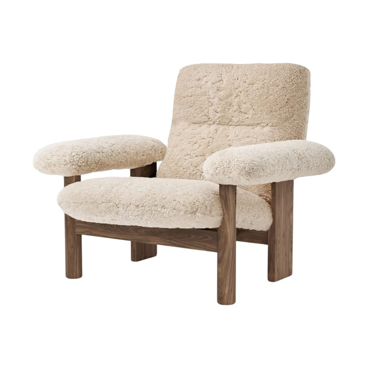 Πολυθρόνα Brasilia - Walnut-Nature sheepskin curly - Audo Copenhagen