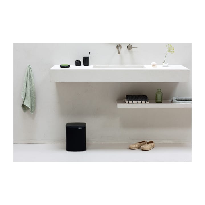 Κάδος απορριμμάτων Bo 7 L, Matte black Brabantia