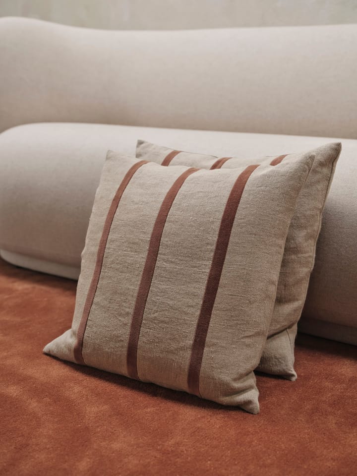 Senti Stripe μαξιλάρι 50x50 cm - Linen-carob brown - ferm LIVING