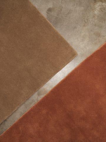 Θυσανωτό χαλί Stille - Red brown, 140x200 cm - ferm LIVING