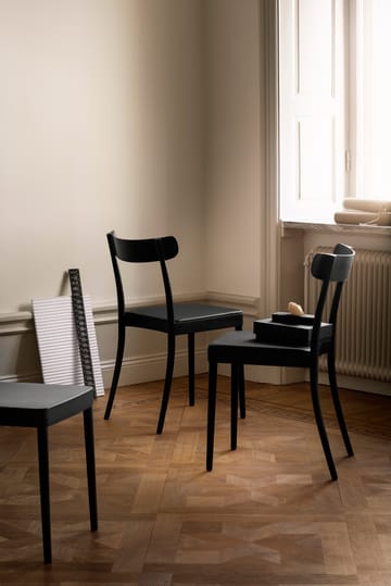 Καρέκλα Petite - Veneered seat black - Gärsnäs