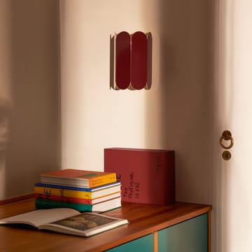 Απλίκα τοίχου Arcs Sconce - Auburn red - HAY