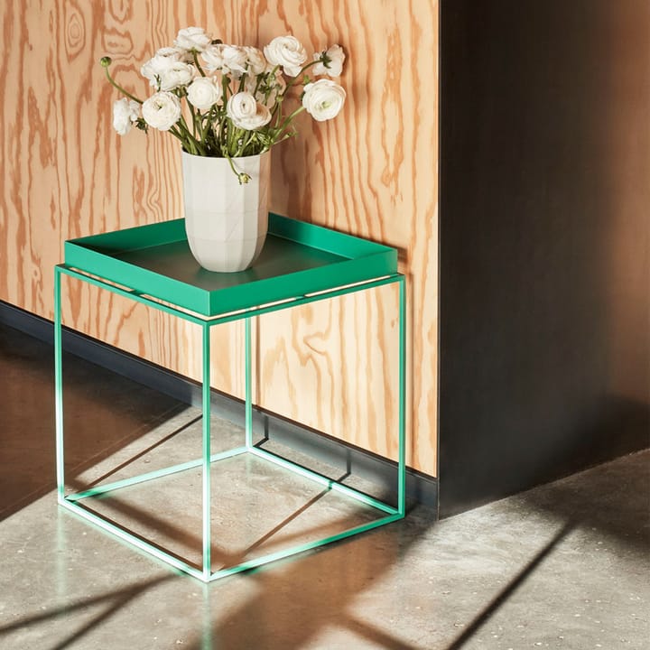 Tray Table τραπεζάκι σαλονιού, Peppermint green, medium HAY