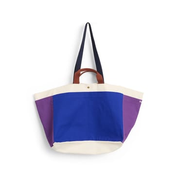 Weekend Bag Organic τσάντα M - Electric blue multi - HAY