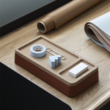 Arrange Desktop δίσκος 12x25 cm - καφέ του χαλκού - Muuto