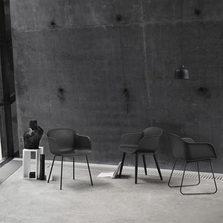 Καρέκλα Fiber με υποβραχιόνιο, Anthracite Black (plastic) Muuto