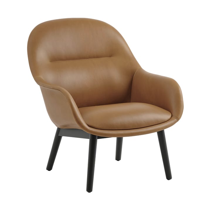 Πολυθρόνα Fiber Lounge με ξύλινα πόδια βελανιδιάς - Refine leather cognac-black - Muuto