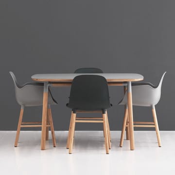 Πολυθρόνα Form  - Blue, oak legs - Normann Copenhagen