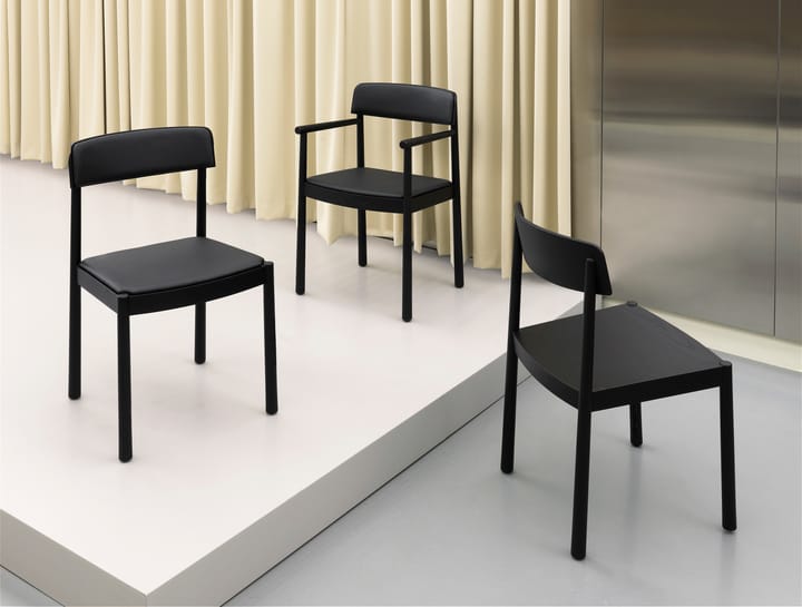 Timb καρέκλα με μαξιλάρι, Black/ Ultra Leather - Black Normann Copenhagen