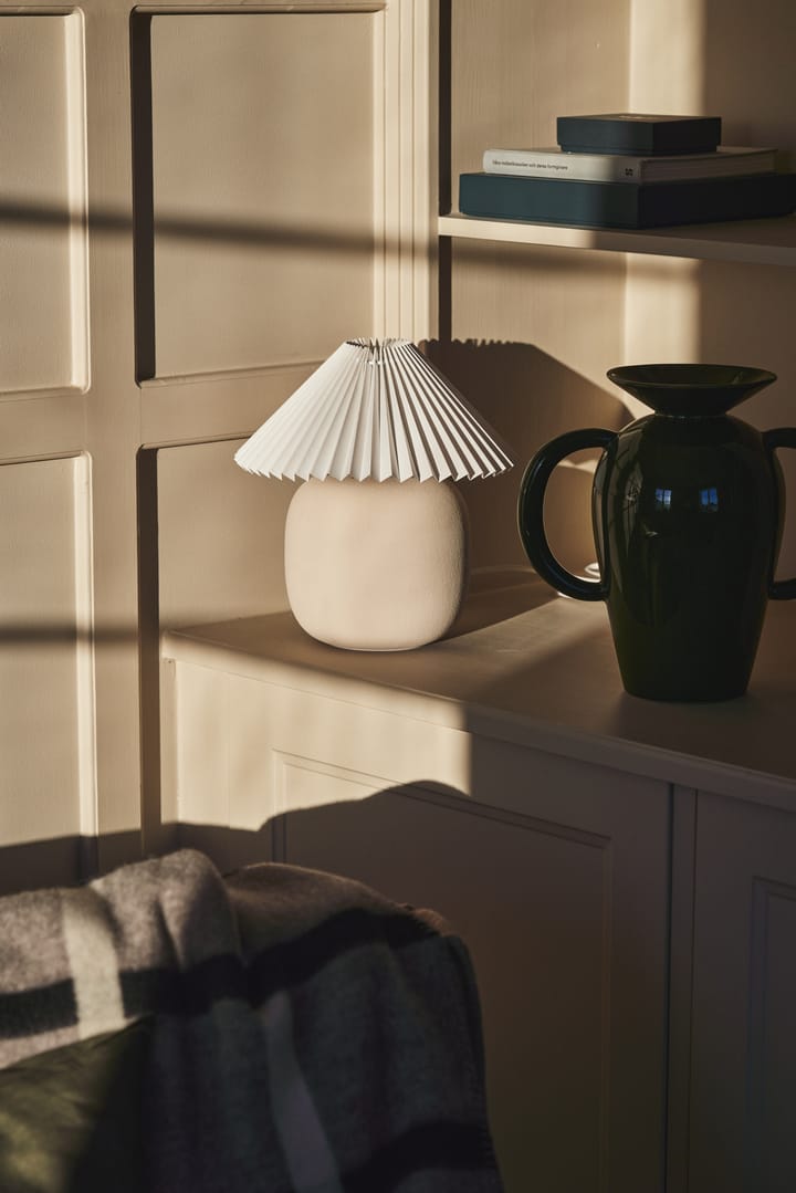 Boulder επιτραπέζιο φωτιστικό 29 cm beige-pleated white Scandi Living