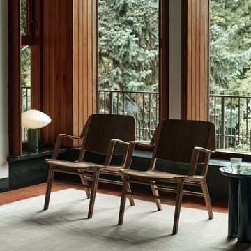 AX HM11 Lounge Chair με υποβραχιόνια - Walnut-oak - &Tradition